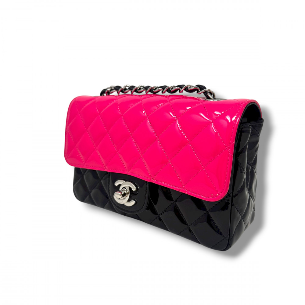 CHANEL CLASSICA MINI...