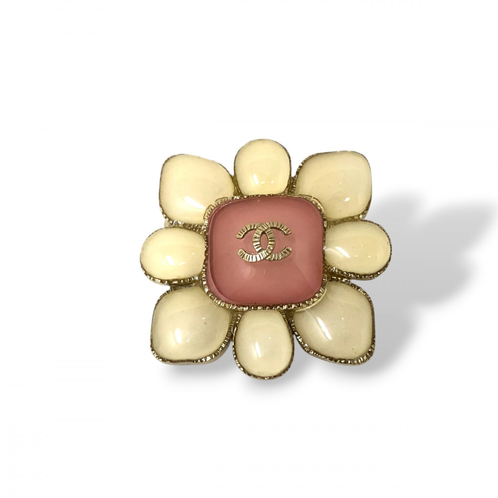 SPILLA CHANEL