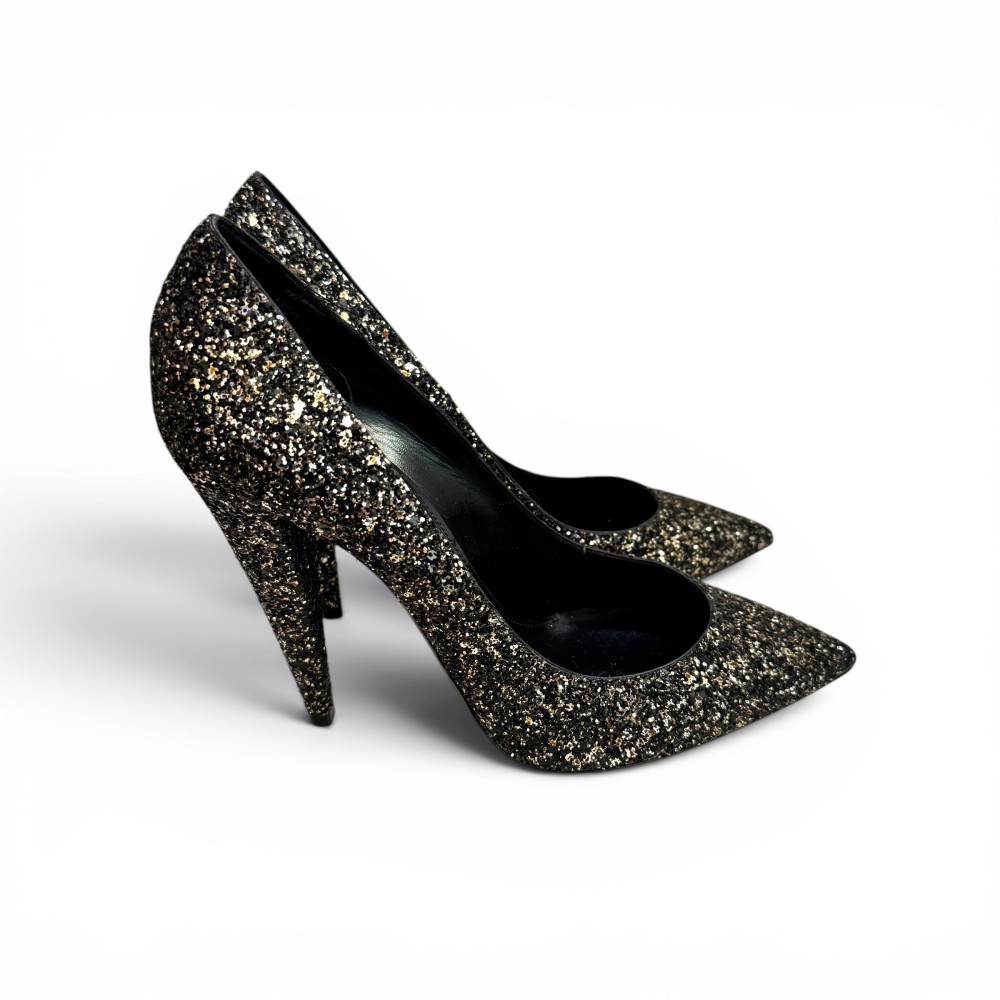 SAINT LAURENT DECOLLETTE 39
